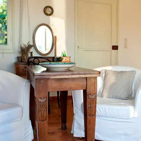 Manona's Apartment